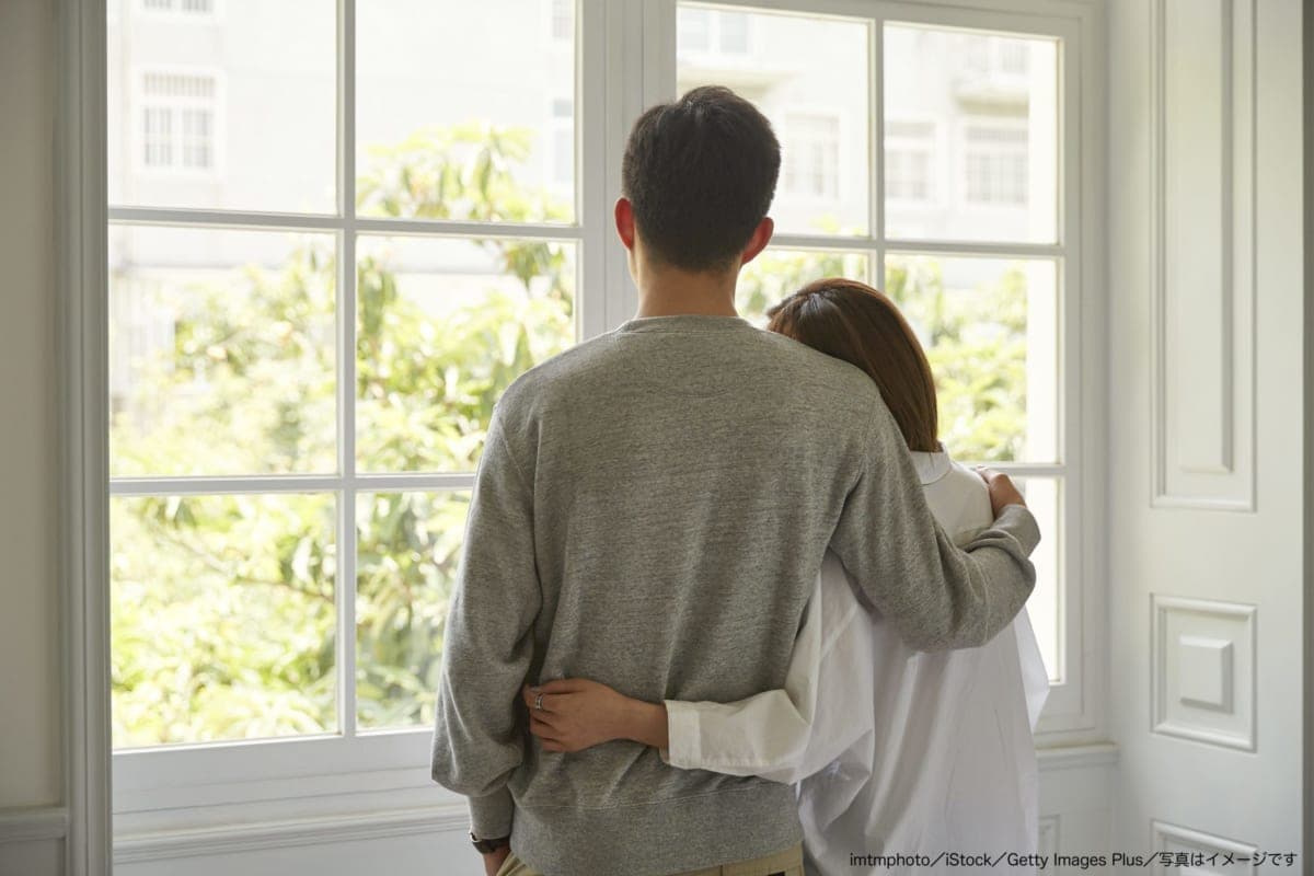 調査記事：約4割が「少しは聞きたい」と思っている…　恋人にまつわる“過去の話”に共感