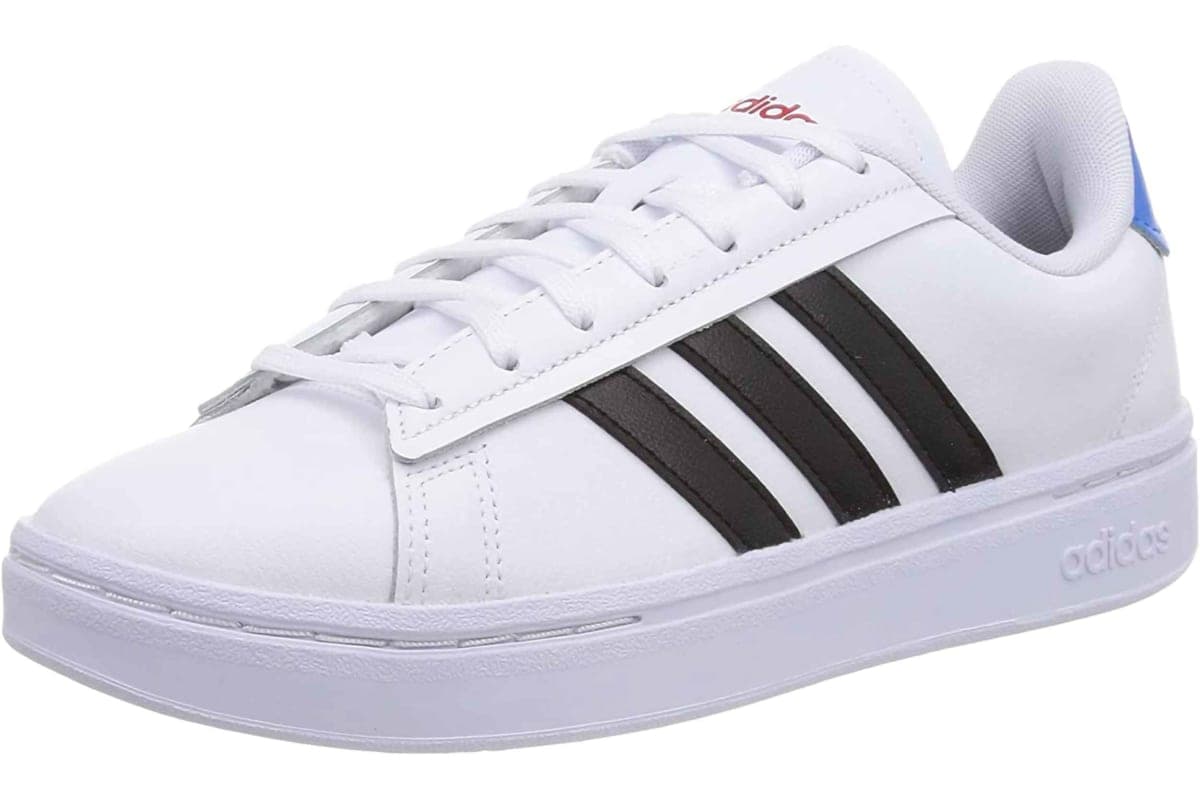 アフェリエイト：Amazonプライムデー　アディダスのシューズやWEGOの痛バッグが特別価格に